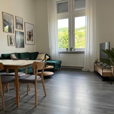Apartamento Direkter Moselblick I Altbau I 4 Personen I Terrasse Sankt Aldegund Exterior foto